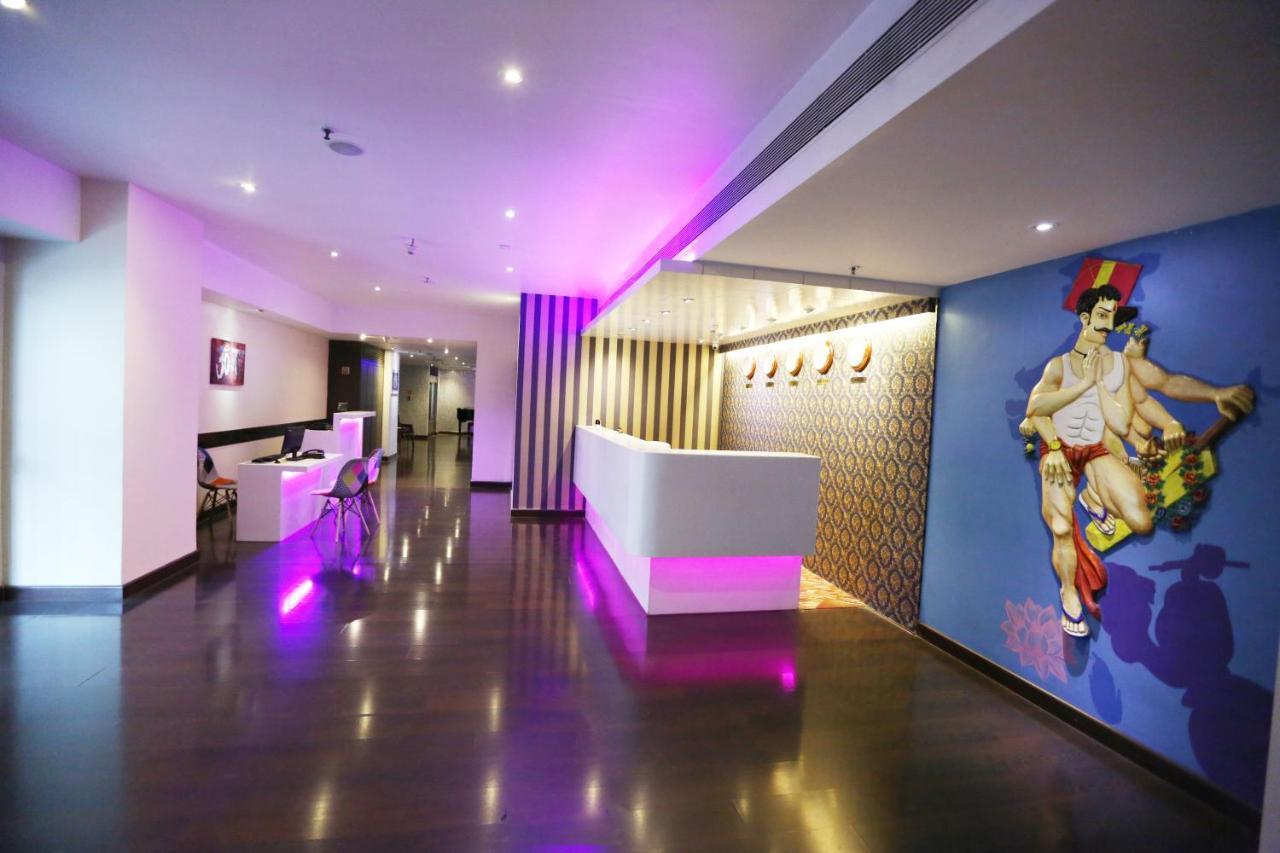 The Beatle Hotell Mumbai Eksteriør bilde