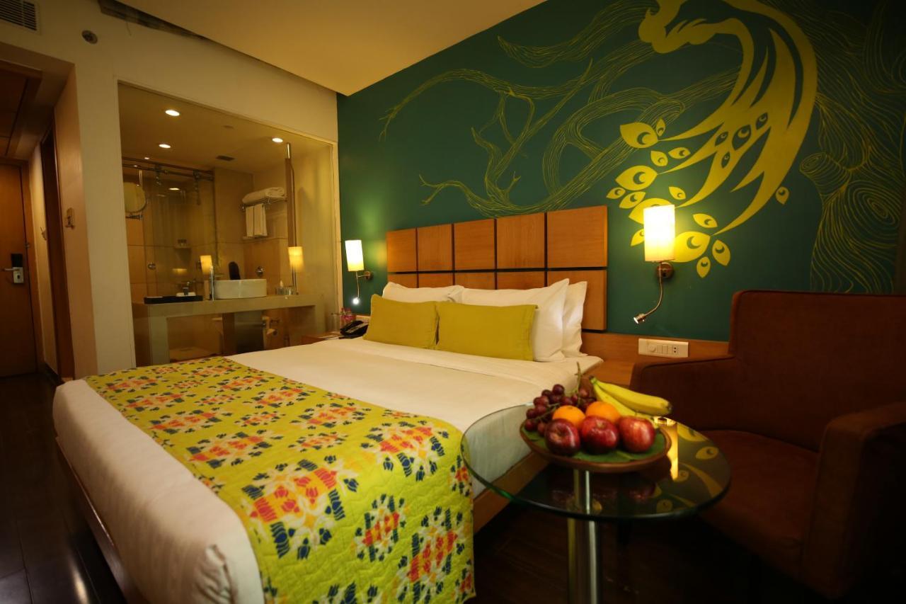 The Beatle Hotell Mumbai Eksteriør bilde